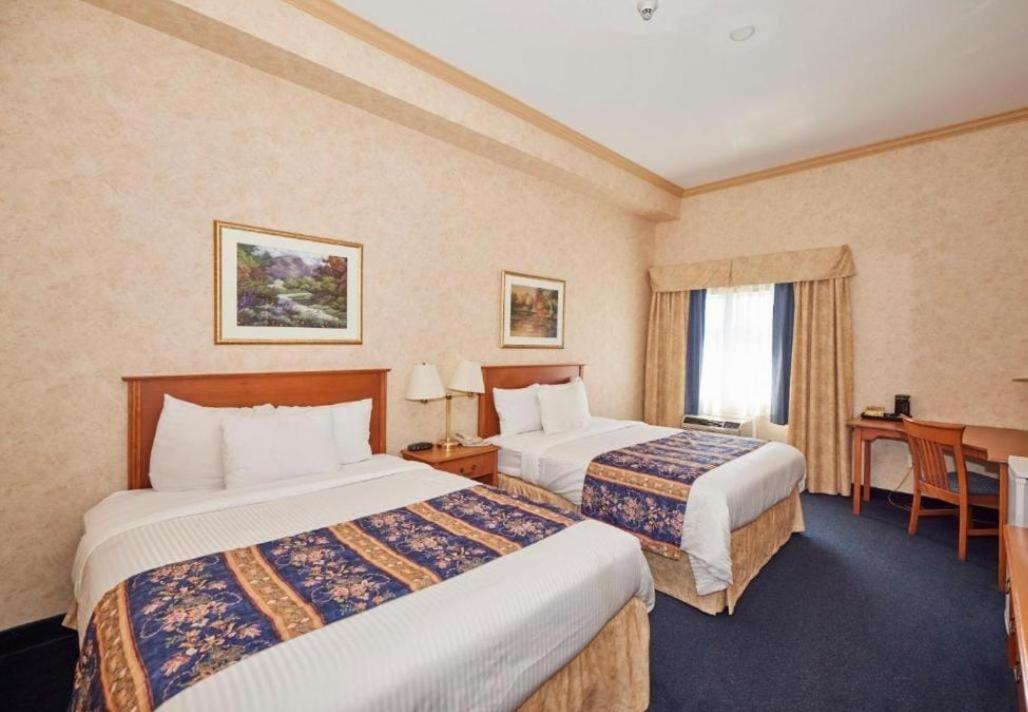 Glace Stay Inn Near Igi Airport Нью-Делі Екстер'єр фото